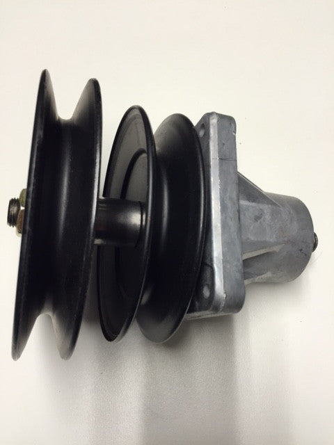 MTD Spindle Assembly 918-04134D Side View
